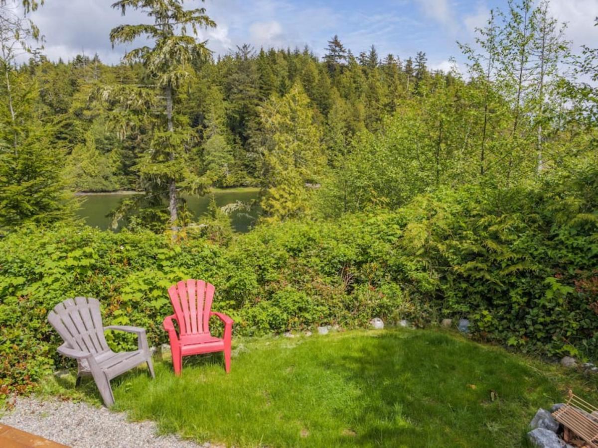 Bear Coast, Cabin With Hot Tub, Patio, And Waterview Villa Ucluelet Exterior photo