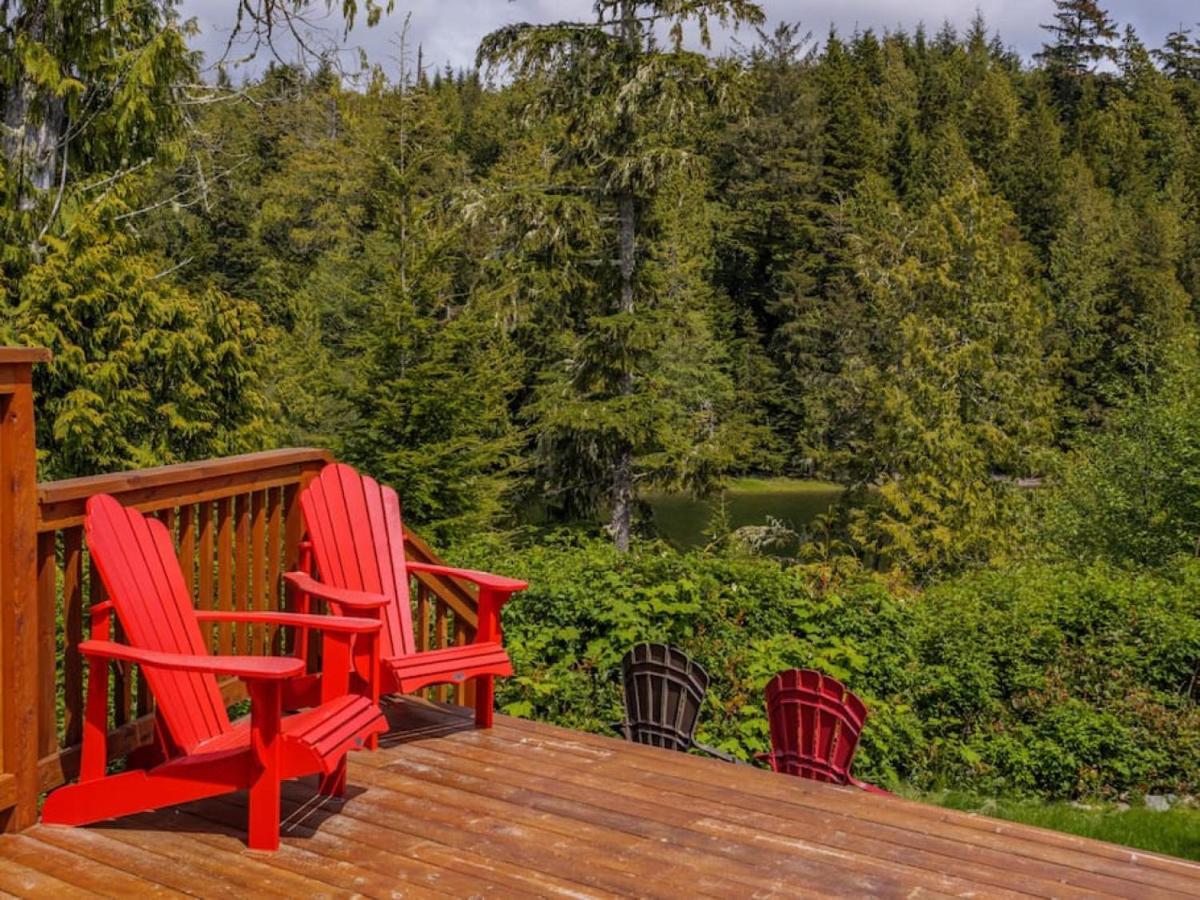 Bear Coast, Cabin With Hot Tub, Patio, And Waterview Villa Ucluelet Exterior photo