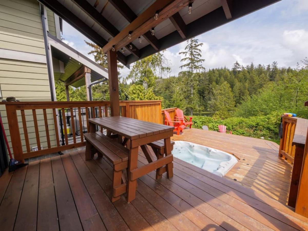 Bear Coast, Cabin With Hot Tub, Patio, And Waterview Villa Ucluelet Exterior photo